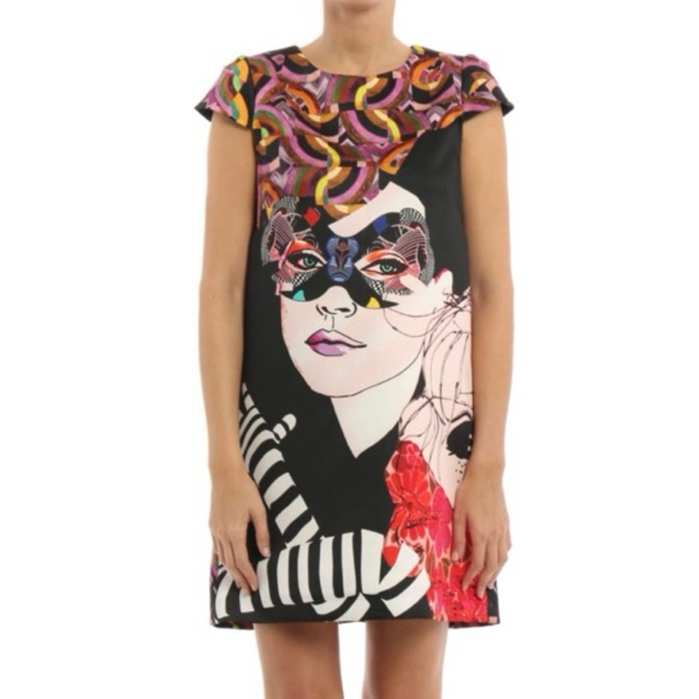 Tara Jarmon face print shift sleeveless dress